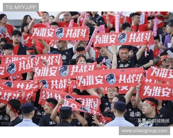 苏超球迷净场行动:文明观赛新标杆(1)